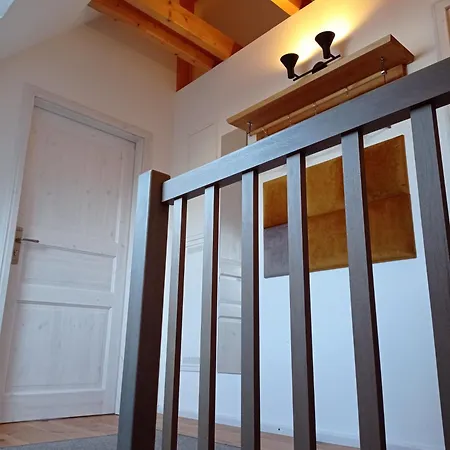 Apartment Drei-seiten-hof Etable Mit Schwimmteich Und Klimanlage