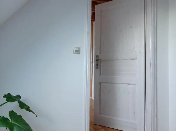 Drei-seiten-hof Etable Mit Schwimmteich Und Klimanlage