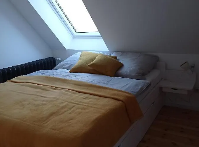 Appartement Drei-seiten-hof Etable Mit Schwimmteich Und Klimanlage