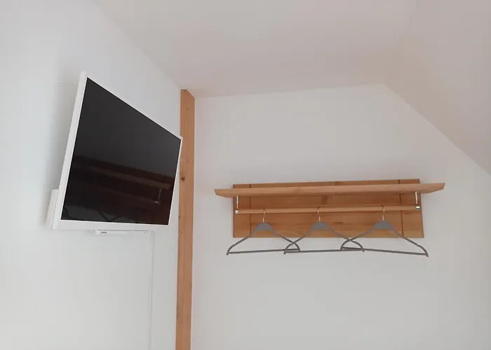 Drei-seiten-hof Etable Mit Schwimmteich Und Klimanlage Appartement Fuchshain